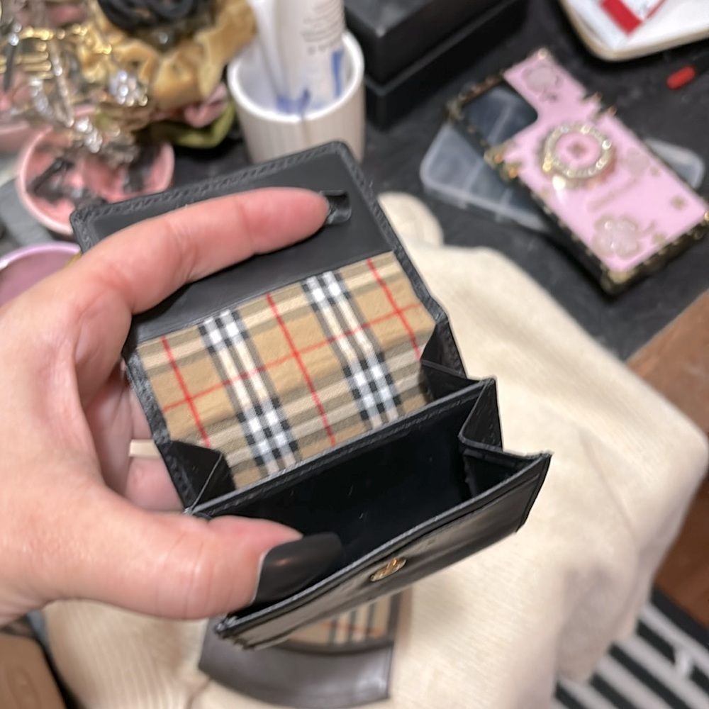 Burberry vintage wallets -final price - Picture 7 of 9